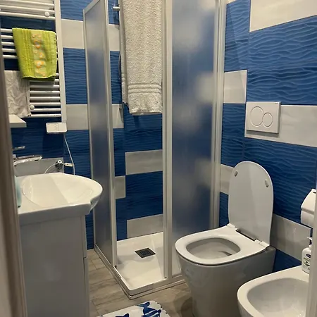Capsule hotel Orizzonte - 5 Terre, Stazione Vezzano Ligure